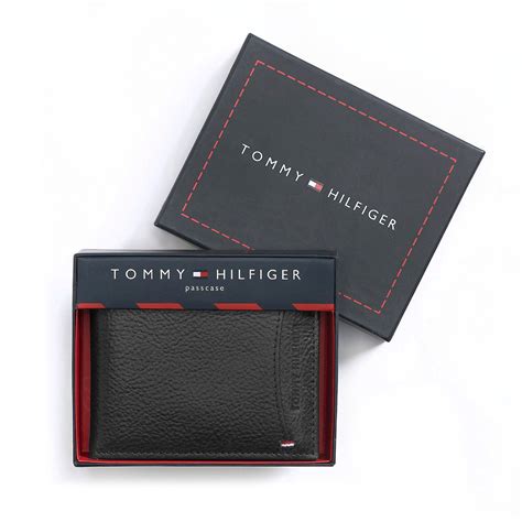 Tommy Hilfiger men's wallet online